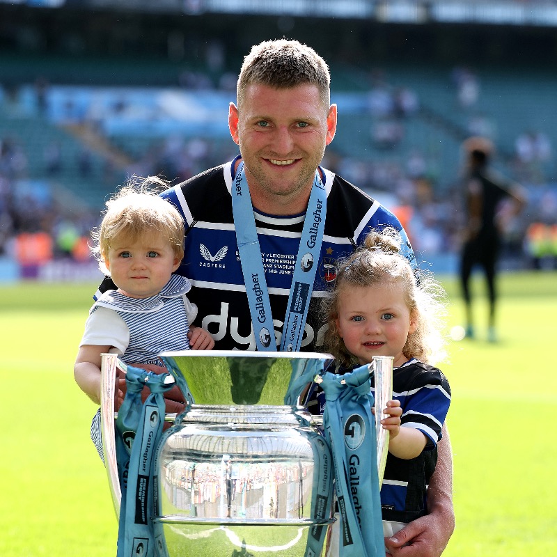 premrugby's tweet photo. 3️⃣ more years of Finn Russell! 🤩

Rugby's answer to Lionel Messi will be staying @BathRugby until 2028! 💪

Read more below! 👇

#GallagherPrem