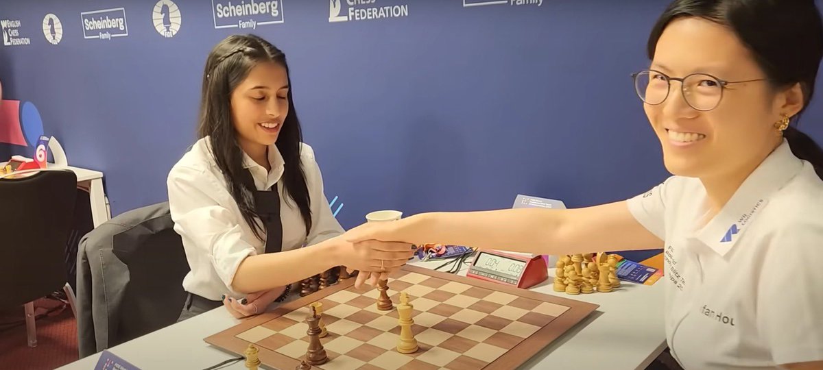 ikaushaldave's tweet photo. History made on the 64 squares! ♟
Salute to @DivyaDeshmukh05 for toppling a legend — Hou Yifan. A big leap for Indian chess and women in sports!
#Checkmate #IndianStar https://t.co/RArMn9disX