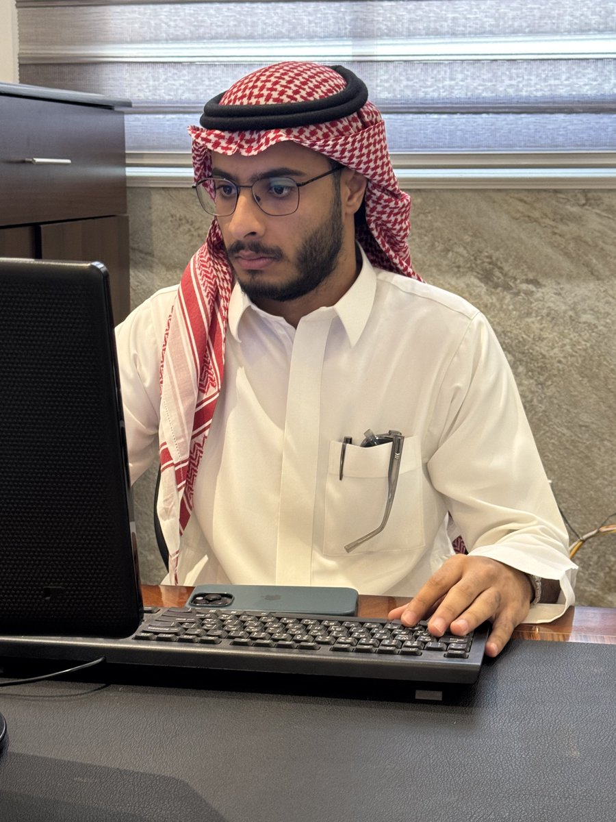 إنضم إلى فريق عملنا في شركتنا المهنية الأستاذ إياد بن عبدالهادي الغامدي <a href="/Eyadag23/">Eyad</a> 
"محامياً متدرباً " ، متشرفين بانضمامه لنا  ، وسعيدين بمشاركته رحلتنا المهنية.
وأرجو أن ينفع الله به .

#محاماة
#قانون