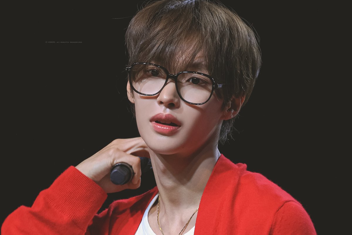 키키 tweet media