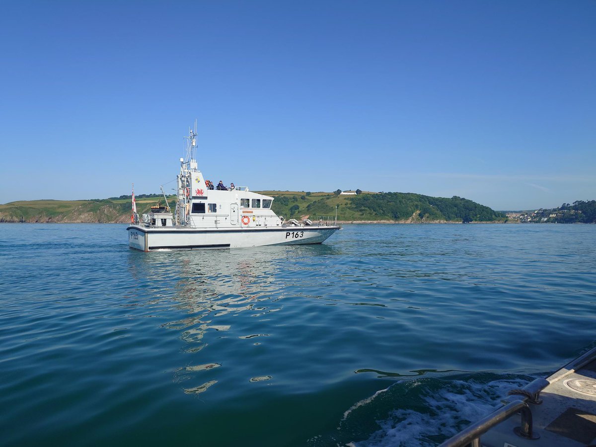 HMS EXPRESS tweet media