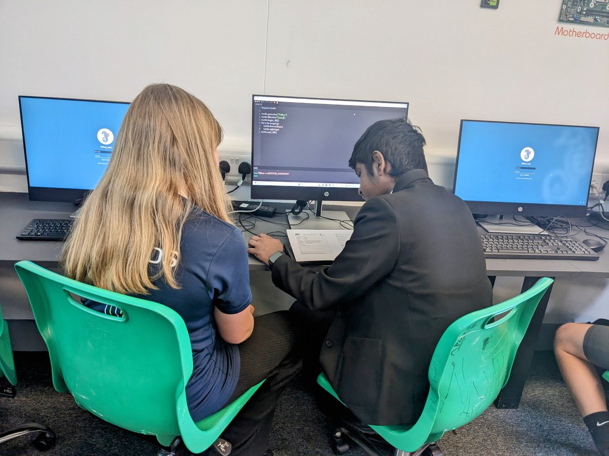 DurringtonHigh's tweet image. Thank you to our fantastic subject ambassadors who helped to make our year 5 and 6 guests feel welcome and helped them out during our taster sessions. We hope everyone enjoyed themselves.
#DHSTransition #TeamDurrington #proudofDHS