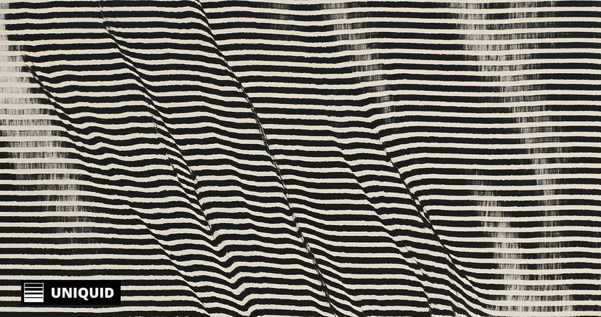 The screen pulses with shifting contrast—black and white in motion.
Layers of order. Layers of precision.
This is Uniquid—where structure meets flow,
and Bitcoin liquidity finds its path.