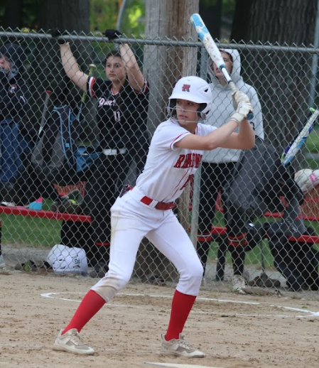 RMHSMAsoftball tweet media