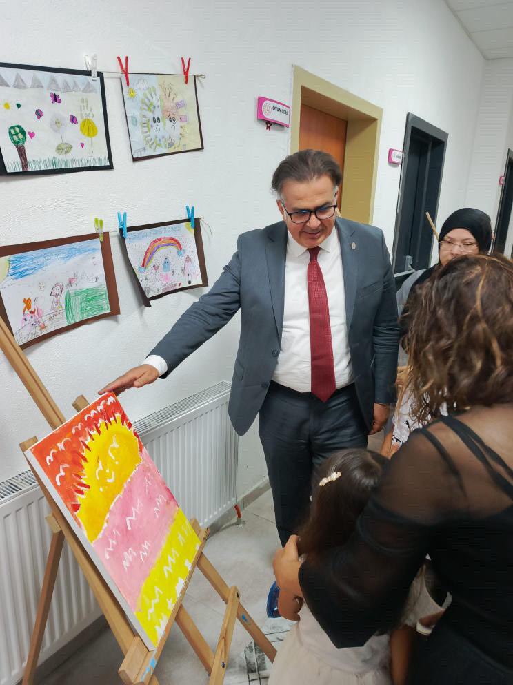 Van YYÜ Eğitim Fakültesi tweet media