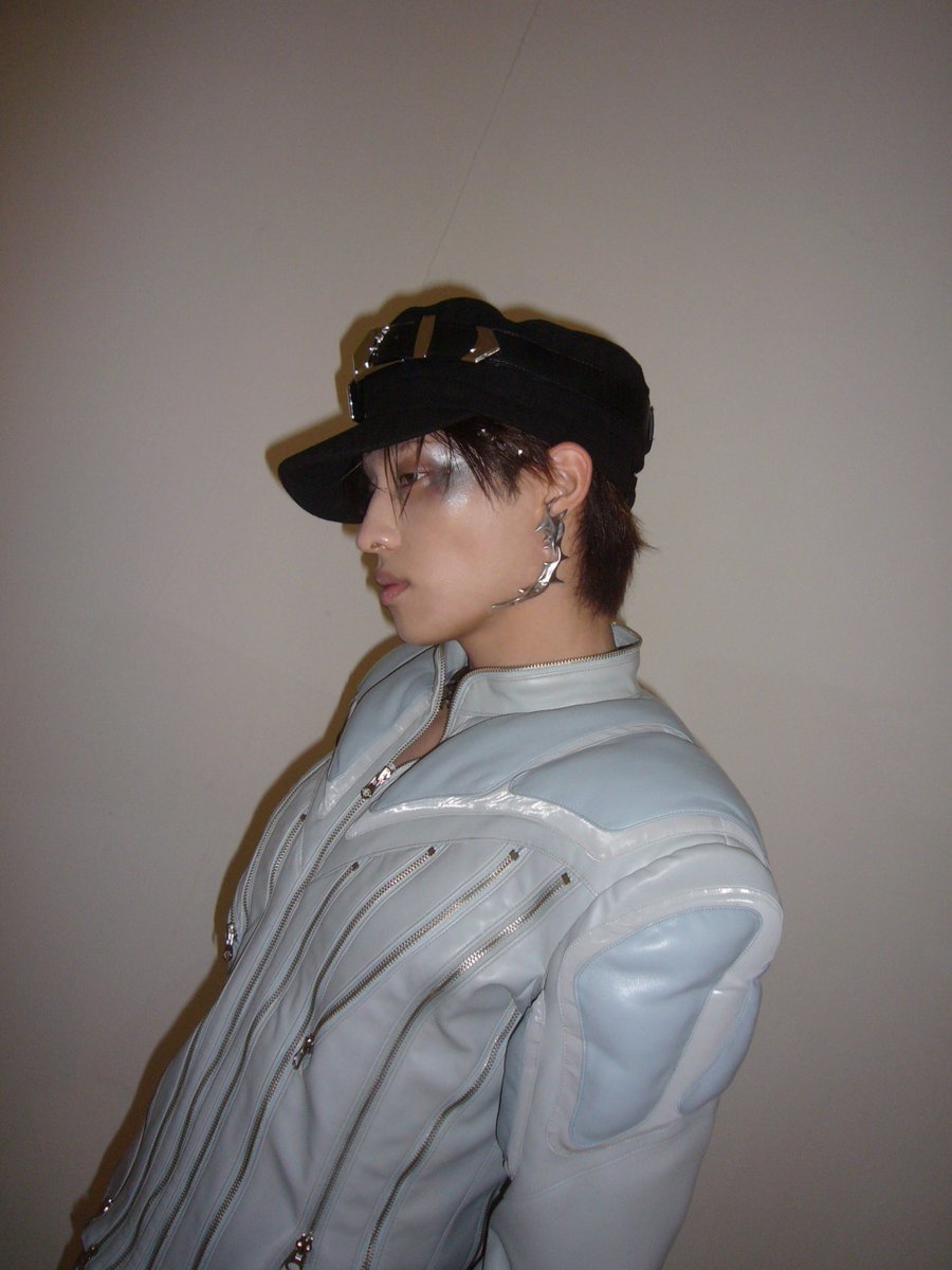 P1H_members's tweet image. 피스!!! 티켓팅 성공했나요?!? 🎫🌟🖤🪐👽🚀🛸

#P1Harmony #KEEHO