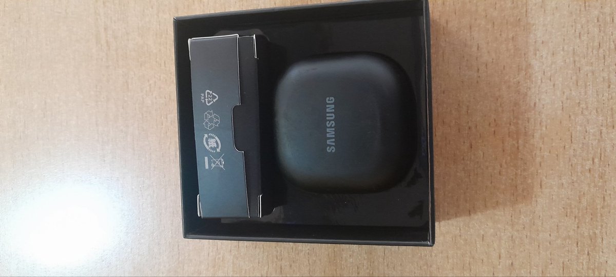 jaynjagi's tweet photo. @JumiaKenya I am disappointed.
I bought what was advertised as Galaxy Buds 2 Pro—but what I received is a #counterfeit.

I’ve tried raising this, but your team is hiding behind your return policy instead of taking responsibility for selling #fake products.
#JumiaScam #Teachers https://t.co/C7s4MVVytz