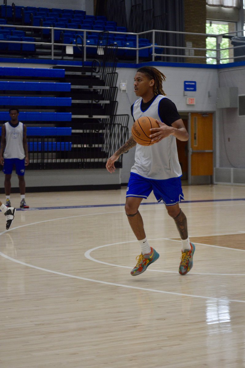 eiubasketball's tweet image. Summertime work! 💪

#TEAMTOGETHER #EIUMBB