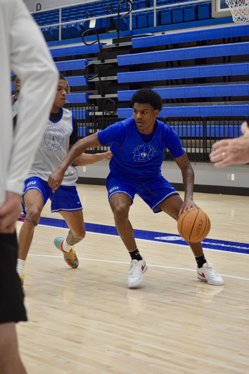 eiubasketball's tweet image. Summertime work! 💪

#TEAMTOGETHER #EIUMBB