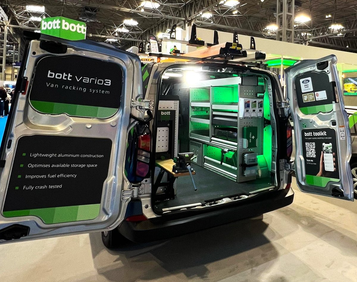 Bott_Ltd's tweet image. Looking back at the CV Show 2025! 🚐
On this #ThrowbackThursday, we’re reflecting on our presence at the UK’s largest and most comprehensive commercial vehicle event.
From connecting with industry professionals to showcasing our latest innovations, this year’s show was a…
