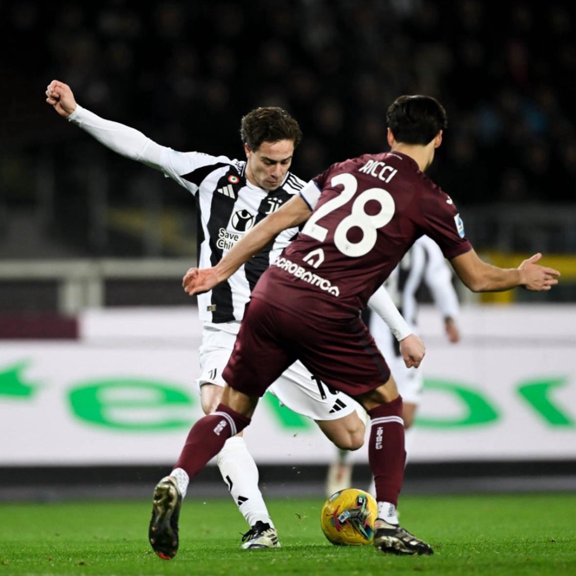 A Millî futbolcumuz Kenan Yıldız'ın Juventus formasıyla Torino'ya attığı gol, taraftarlarca Serie A'da 2024/25 sezonunun en güzel golü seçildi. 🚀

Tebrikler Kenan! #BizimÇocuklar 🇹🇷