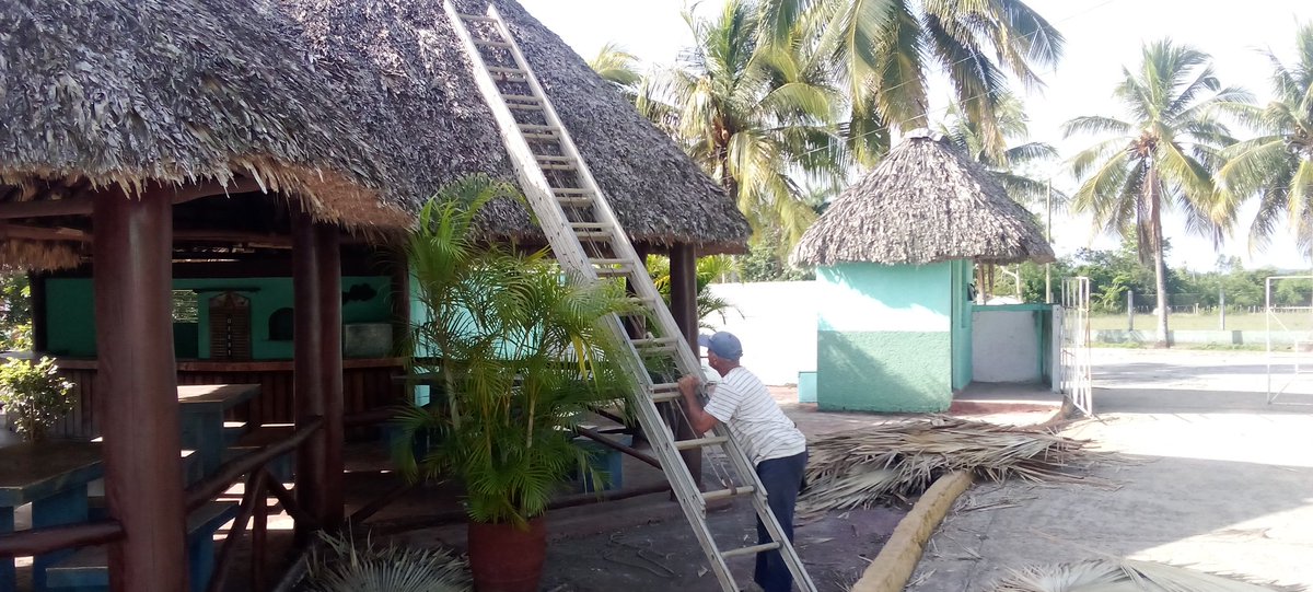 Se alista UEB Hotel Escambray de #Fomento para el verano 2025.