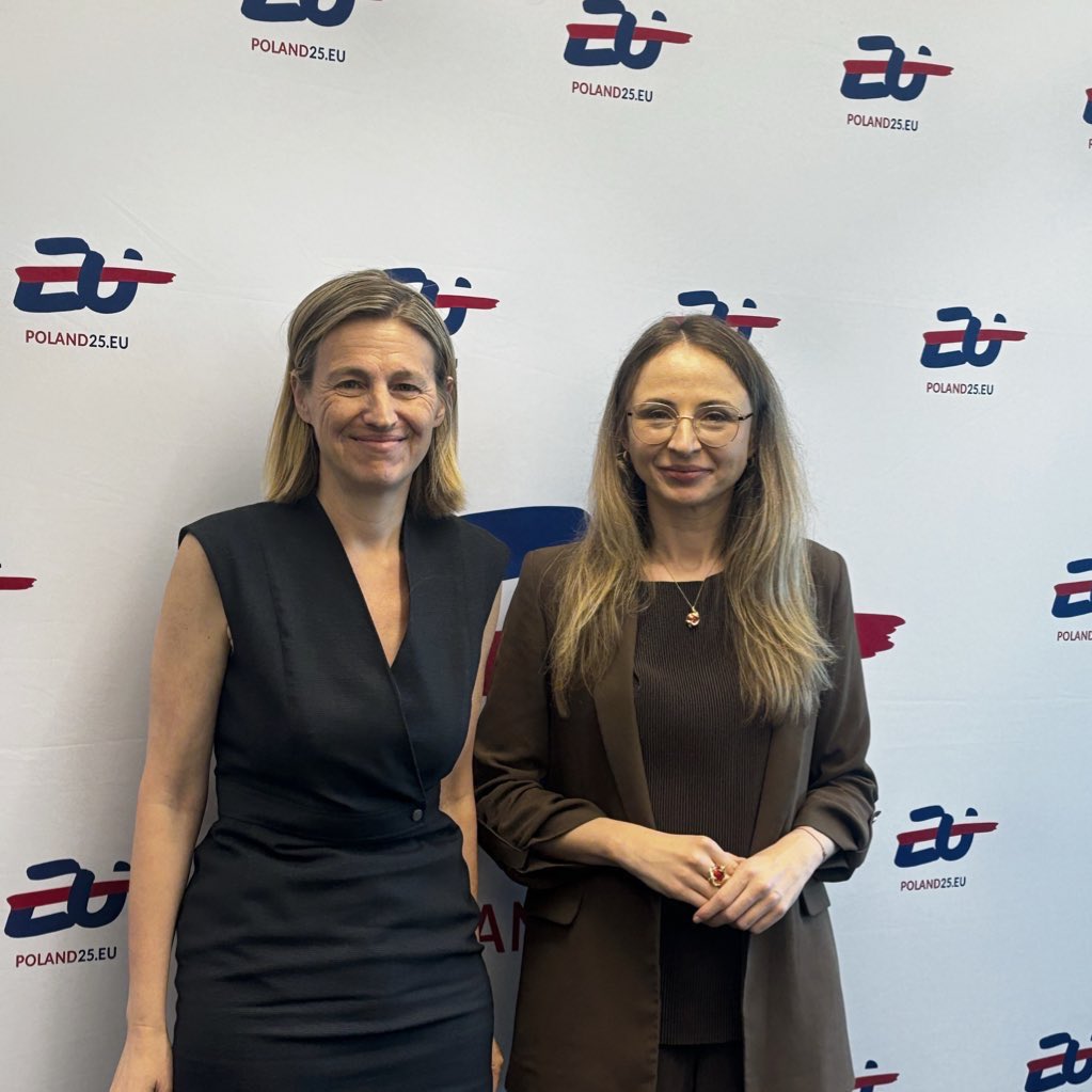 Conseil des ministres de l’UE | 🇵🇱🇫🇷 Échanges avec Agnieszka Dziemianowicz-Bak, ministre polonaise du Travail, de la Famille et de la Politique sociale pour trouver un compromis équilibré sur l'indemnisation chômage des travailleurs transtrontaliers. Un dossier clé pour la