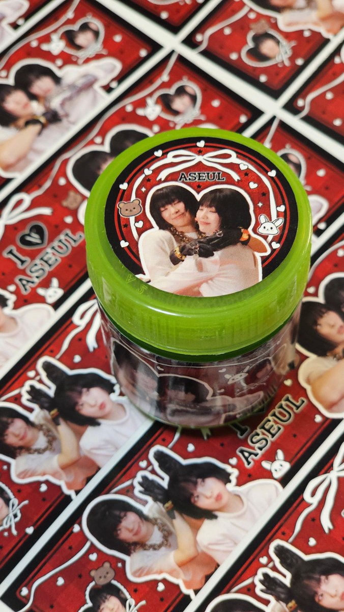 บนค่ะ ถ้าได้บัตร 6,500 จะโอนเข้าโปรเจค 329 บาท + แจกหงส์ไทยอีก 50 ชิ้นค่ะ 
แบ่งให้กันสักที่นะคะ คนไทยด้วยกัน  🥺🙏🏼