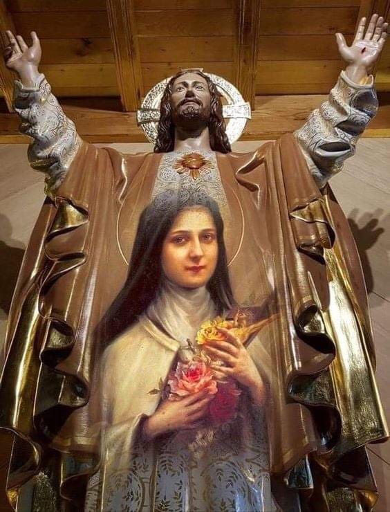Quieres que en el cielo ruegue por ti al #SagradoCorazón. Puedes estar segura de que no me olvidaré de darle tus 
encargos y de pedirle encarecidamente todo lo que necesites para llegar a ser un gran santo.
#SantaTeresitaDelNiñoJesus
#MesDelSagradoCorazonDeJesus
#SomosTeresianos