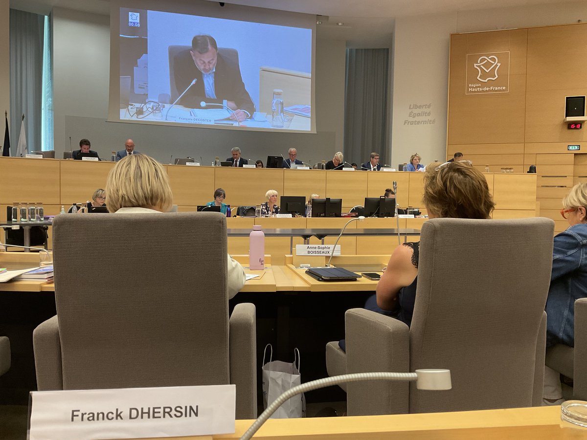 Franck Dhersin (@fdhersin) on Twitter photo Séance plénière en ce jour de la région <a href="/hautsdefrance/">Région Hauts-de-France</a> sous la présidence de <a href="/xavierbertrand/">Xavier Bertrand</a> <a href="/Senat/">Sénat</a> Séance plénière en ce jour de la région <a href="/hautsdefrance/">Région Hauts-de-France</a> sous la présidence de <a href="/xavierbertrand/">Xavier Bertrand</a> <a href="/Senat/">Sénat</a>