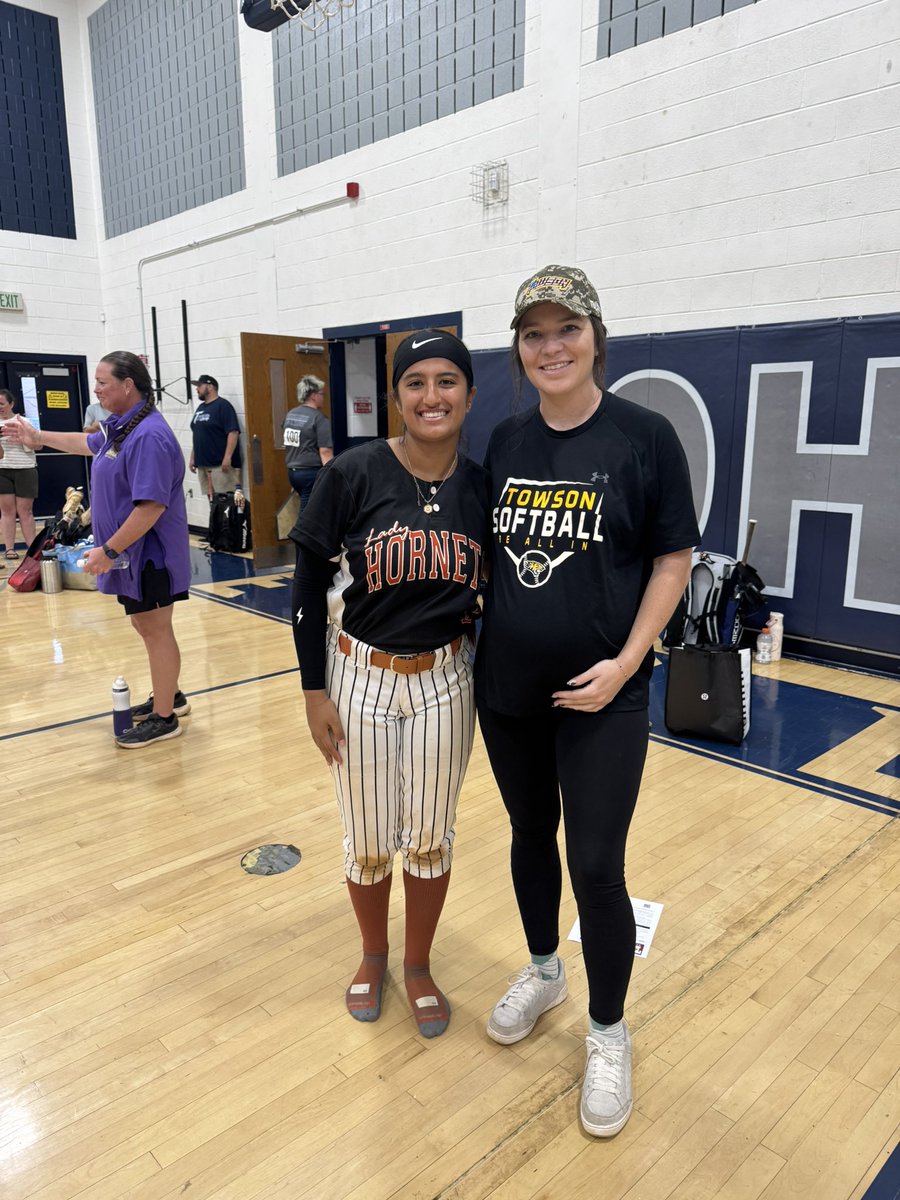 Thank you to all the coaches who came out to the junior day camp yesterday! Even though some had to leave early I got great instructions and a great time. <a href="/JerryThrockmor3/">Jerry Throckmorton</a> <a href="/JenLapicki/">Jen Lapicki</a> <a href="/CoachLaurenKarn/">Lauren Karn</a> <a href="/queens_softball/">Queens Softball</a> <a href="/JessHutch22/">Jessie Hutchens- Mack</a> @georgetownsoftball