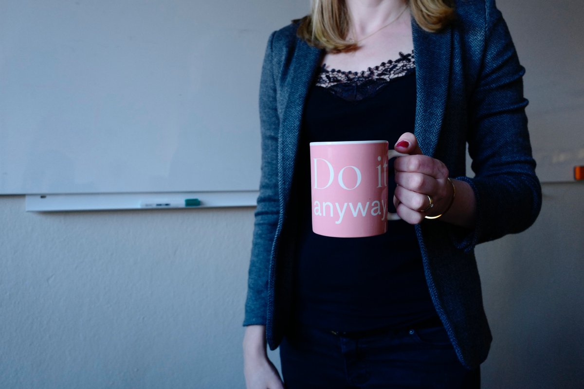 “Leadership is relational; it is a process - an almost organic process. And because it is a process that cannot be fixed in time or measured precisely, no one can do it perfectly. We are all practicing.”- Larraine R. Matusak drcindypetersen.com/so/43PT_Ck0k?l…  #CourageousLeadership