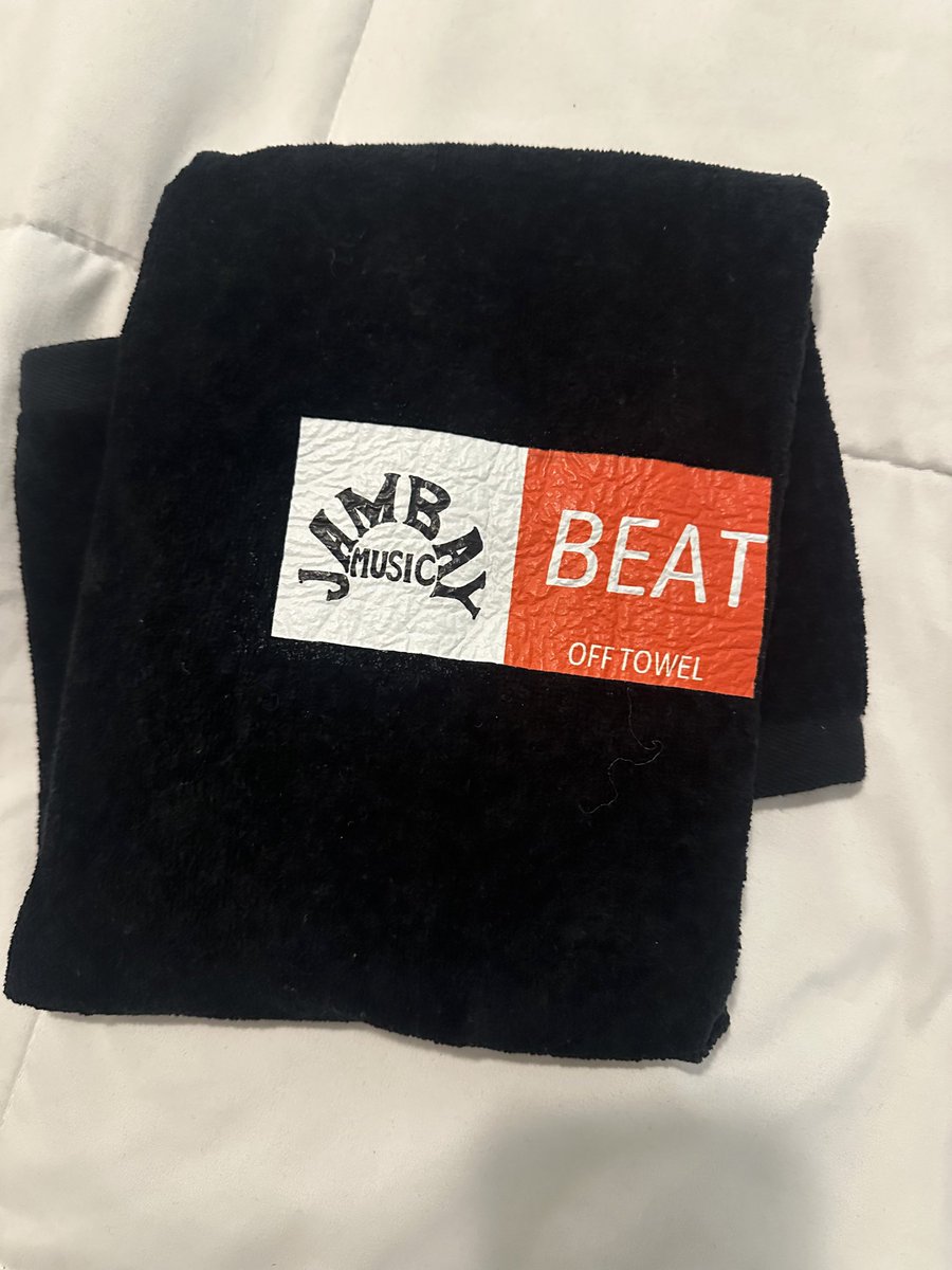 Designer: Willie Wanka 🤷🏽‍♂️ #theenglishbeat #gimmediska #manahrockstar