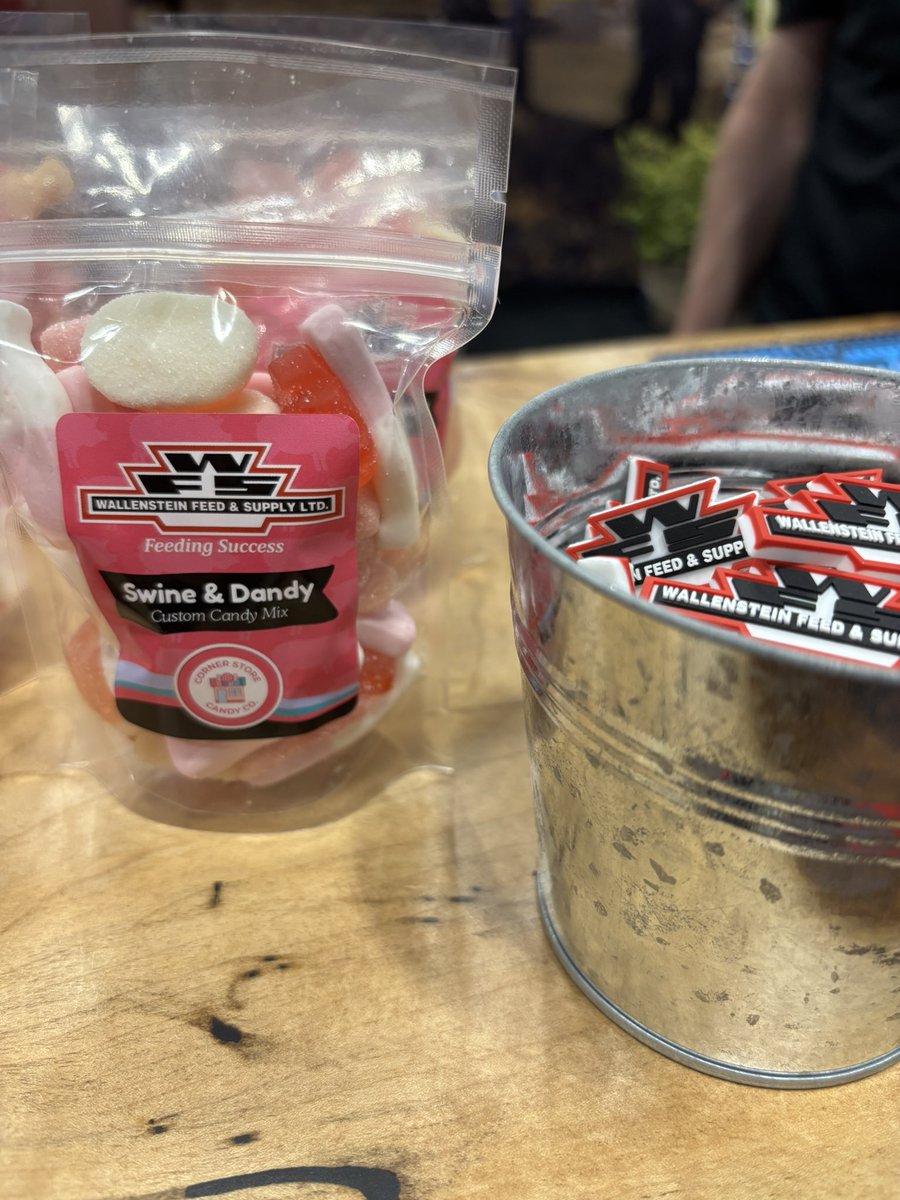 We are back for Day 2 of @ontporkcongress! Stop by booth I-H9 for some Swine &amp; Dandy candy from @cornerstorecandyco, maple bacon butter tarts and ice cold lemonade! 
🍭🍋🥧🐷