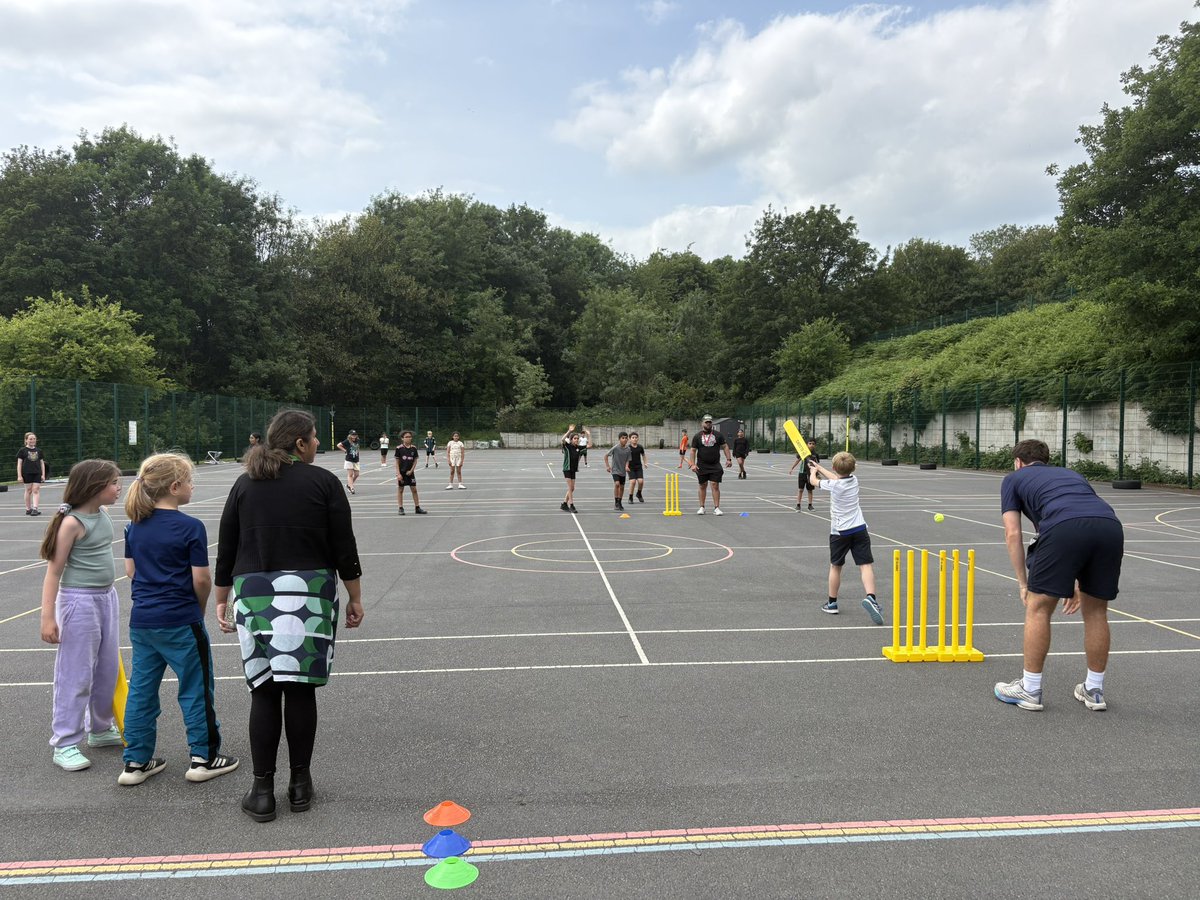 RS Primary PE (@rschprimarype) on Twitter photo Some amazing moments from this weekβs βFitness in 5β week, starting with a visit from <a href="/YorkshireCCC/">Yorkshire CCC</a> imparting their expertise through fun and competitive match play. #fitnessin5 #wedontlikecricketweloveit π Some amazing moments from this weekβs βFitness in 5β week, starting with a visit from <a href="/YorkshireCCC/">Yorkshire CCC</a> imparting their expertise through fun and competitive match play. #fitnessin5 #wedontlikecricketweloveit π