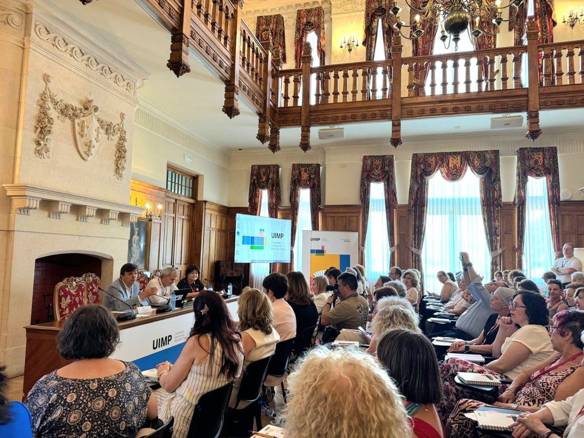 GEICAM - Cáncer de mama (@geicam) on Twitter photo ¡Estamos en Santander, participando en el XII Encuentro de <a href="/FECMA_/">FECMA</a> 👏! Estas jornadas ofrecen un espacio imprescindible para hablar sobre investigación, innovación y futuro en #cáncerdemama 🧬 Desde <a href="/GEICAM/">GEICAM - Cáncer de mama</a>, participa el Dr. Francisco Ayala en la mesa sobre #MedicinaPersonalizada ¡Estamos en Santander, participando en el XII Encuentro de <a href="/FECMA_/">FECMA</a> 👏! Estas jornadas ofrecen un espacio imprescindible para hablar sobre investigación, innovación y futuro en #cáncerdemama 🧬 Desde <a href="/GEICAM/">GEICAM - Cáncer de mama</a>, participa el Dr. Francisco Ayala en la mesa sobre #MedicinaPersonalizada