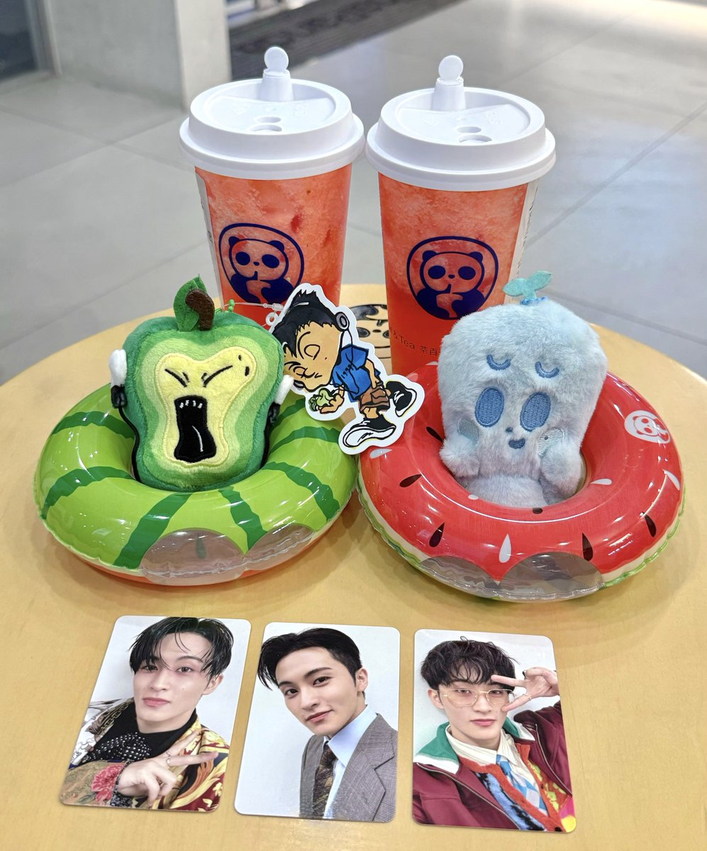 🍉차백도 수박튜브🛟
마크인형과 너~~~~무 잘어울리자나!