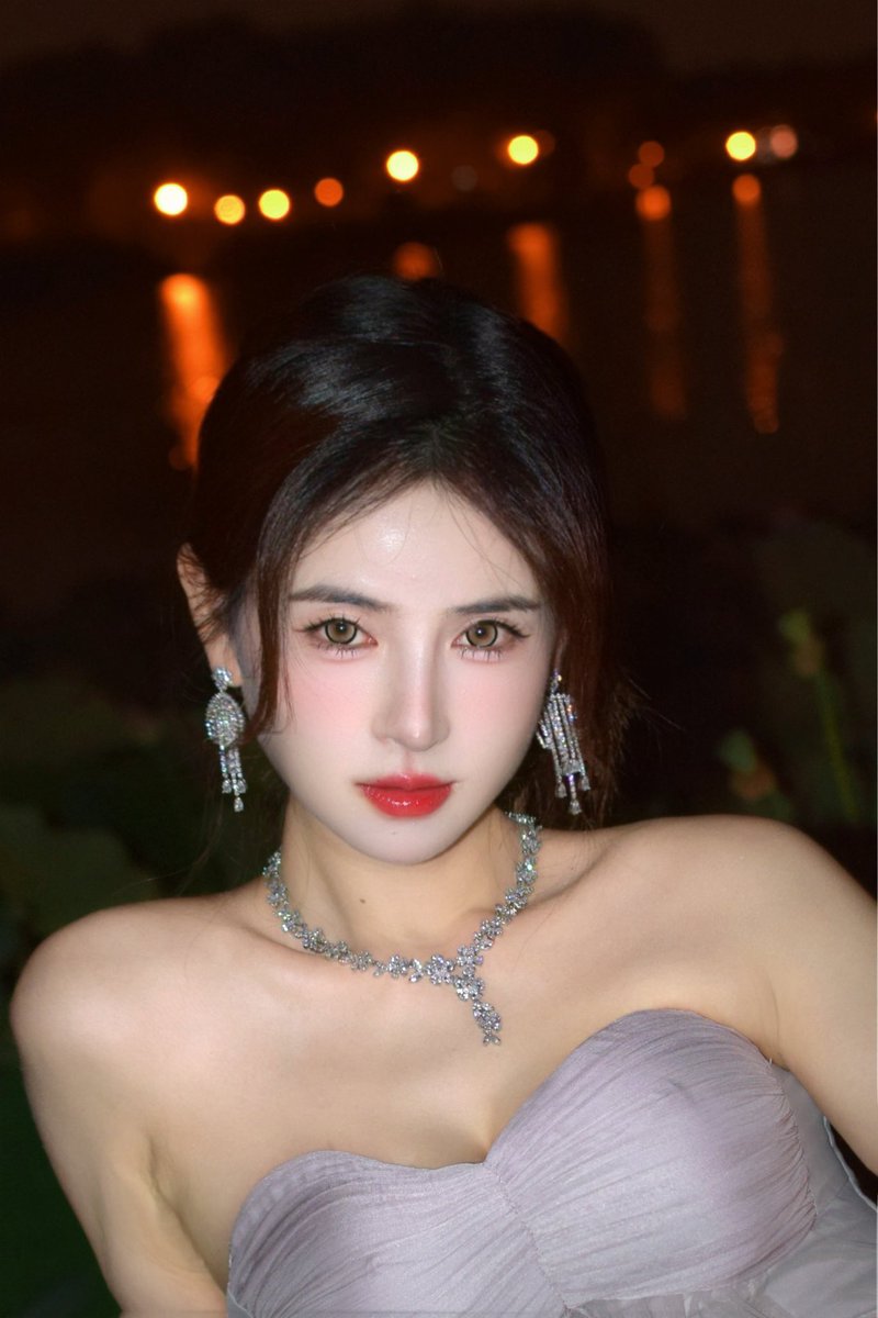 #Binance Alpha 自 ZKJ/KOGE 事件后，参与人数从 23 万跌到约 10 万。
币安也调整了规则，今天也限制了不少账号。

分数微减，收益却不高。
 #MAT 领前看价值80U，结果卖出只到手 49U，人也少了收益还是保证不了。

现在刷的币波动大，按照当前收益，真划不来刷啦