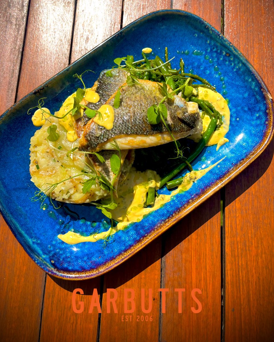 New specials have landed at Garbutts 🎉 And this one's making waves…

Pan-fried Seabass served with crushed new potatoes, green beans, spinach, samphire and a velvety béarnaise sauce—finished with a delicate drizzle of dill oil 🌿🐟