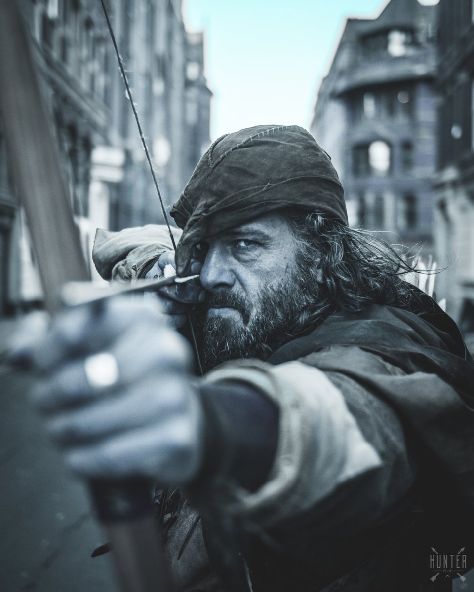 EzekialBone's tweet image. '#Robinhood is real!'🎯 Join us Sat 21 June for the multi award winning Town Tour 🏹Starts 2pm @CrossKeysNottm. We'll find shade @StMarysNotts & cool caves @TheSalNottm. Ends with finest ales @Yeoldetripnott 🍻 @VisitNotts @NottinghamTIC @No1tingham 📸@Hunter_Films_Photography
