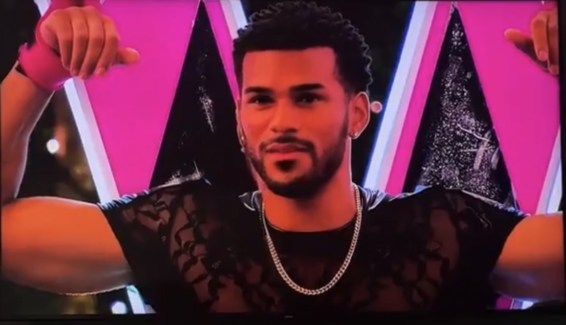 <a href="/IvyKungu/">Ivy 🫧</a> Bro felt very uncomfortable after realising nigga was enjoying his romance. Some Diddy ah shit 😭😂😂