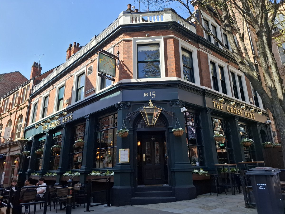 EzekialBone's tweet image. '#Robinhood is real!'🎯 Join us Sat 21 June for the multi award winning Town Tour 🏹Starts 2pm @CrossKeysNottm. We'll find shade @StMarysNotts & cool caves @TheSalNottm. Ends with finest ales @Yeoldetripnott 🍻 @VisitNotts @NottinghamTIC @No1tingham 📸@Hunter_Films_Photography