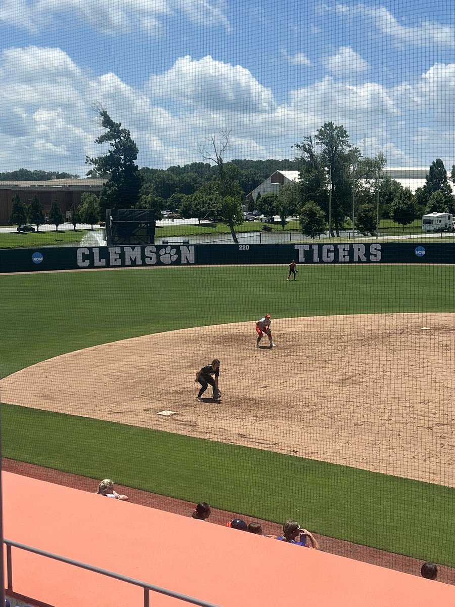 Kaylin Wiehe (@kaylinwiehe2027) on Twitter photo Thank you so much for hosting a great camp this week! I always enjoy when I get to spend time with the <a href="/clemsonsoftball/">Clemson Softball ๐ฅ</a> crew! Received great feedback and always learn from you all.
Canโt wait to see you a tournaments this summer!
<a href="/rittmanjohn/">John Rittman</a> <a href="/KatieRepole/">Katie โCrashโ Repole</a> <a href="/Coach_Wigs/">Ryan Wieligman</a> Thank you so much for hosting a great camp this week! I always enjoy when I get to spend time with the <a href="/clemsonsoftball/">Clemson Softball ๐ฅ</a> crew! Received great feedback and always learn from you all.
Canโt wait to see you a tournaments this summer!
<a href="/rittmanjohn/">John Rittman</a> <a href="/KatieRepole/">Katie โCrashโ Repole</a> <a href="/Coach_Wigs/">Ryan Wieligman</a>
