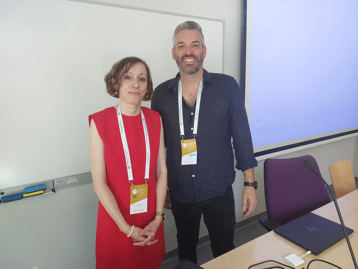 Back from a stunning <a href="/SIPSplacebo/">Society for Interdisciplinary Placebo Studies</a> at Jagiellonian Uni 🇵🇱 thank you <a href="/PrzemyslawBabel/">Przemysław Bąbel</a> — 5th Society for Interdisciplinary Placebo Studies conf since we founded it in 2014
Pre-conf workshop w/ Ben Colagiuri ✅Plenary on GenAI + placebo/nocebo ✅Reunited w/ the placebo family ❤️