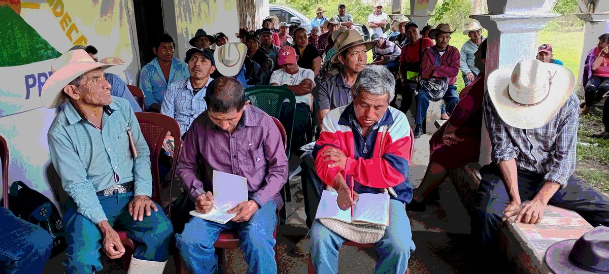 vicejeronimo's tweet image. Asamblea dirigentes comunitaria de jalapa en donde se toman decisiones.
