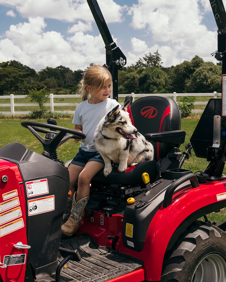 It’s National “Take Your Dog to Work Day”...but for us, that’s pretty much every day.
#OutworkingTheField #MahindraTractors
#MahindraTough