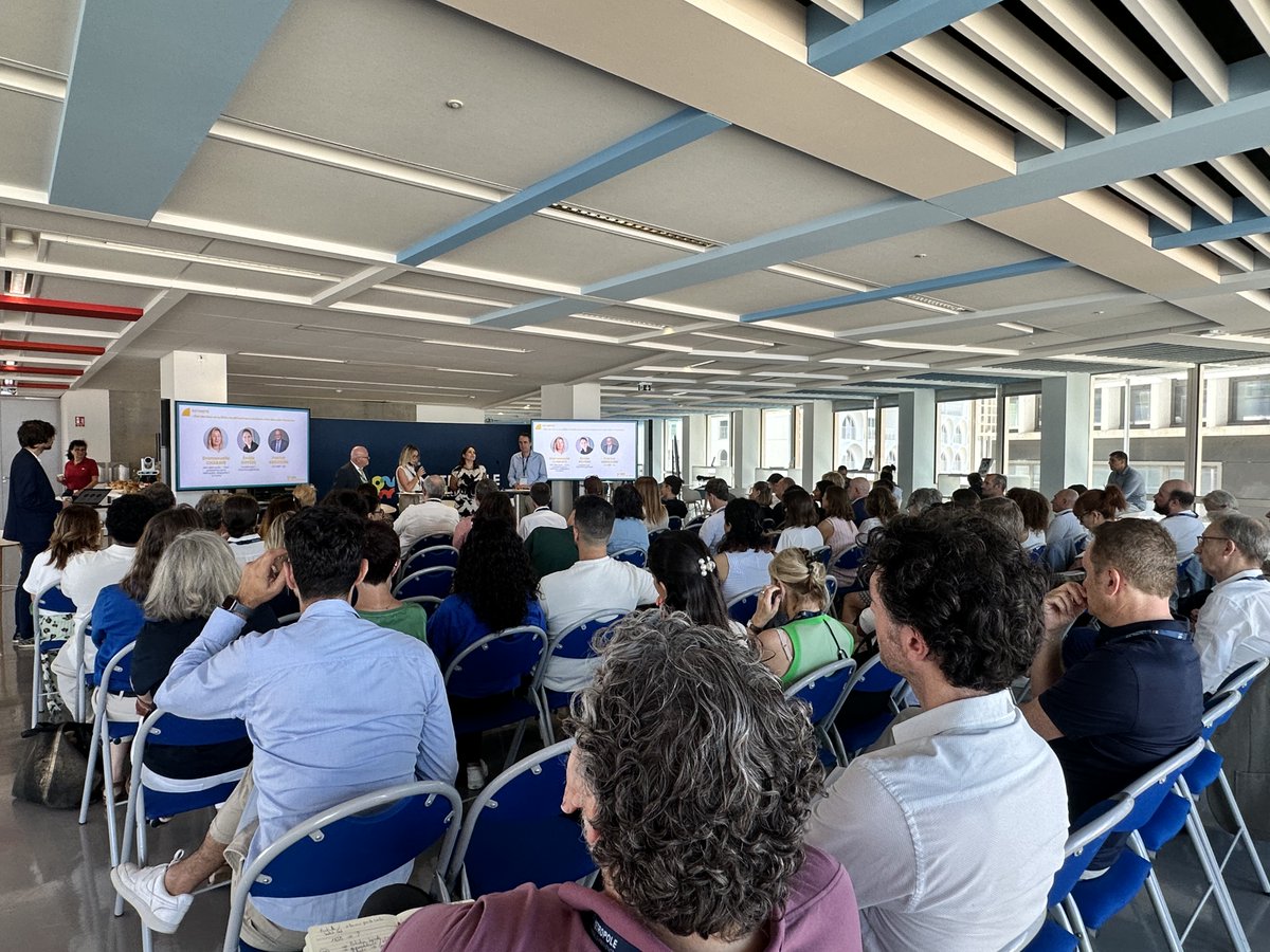 🙋 Le Club Innov Provence explore la filière santé ⚕️

Le réseau d'innovation de la Métropole Aix-Marseille-Provence s'est réuni ce jeudi à la Tour La Marseillaise pour échanger sur le thème de l'innovation en santé.

🔬 En présence du conseiller délégué à l’Innovation,