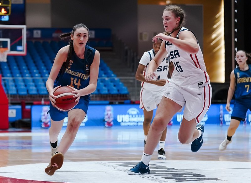 CHICAS, AHORA A BUSCAR EL MUNDIAL: Argentina fue segunda en su grupo de la Americup U16 y mañana jugará cuartos de final ante Colombia por la clasificación 

Leer más acá 👇 

nuestrobasquet.com.ar/2025/06/chicas…