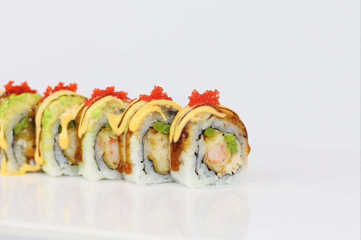 SoHoSushi's tweet photo. Enjoy 2 Specialty Rolls for $24 today when you order takeout 🥳

#sushi #explorepage #followme #new #discount #edamame #sohosushi #tampabay #tampa #happyhour #appetizers #asianfood #lunch #dinner https://t.co/vEHahXGyj9