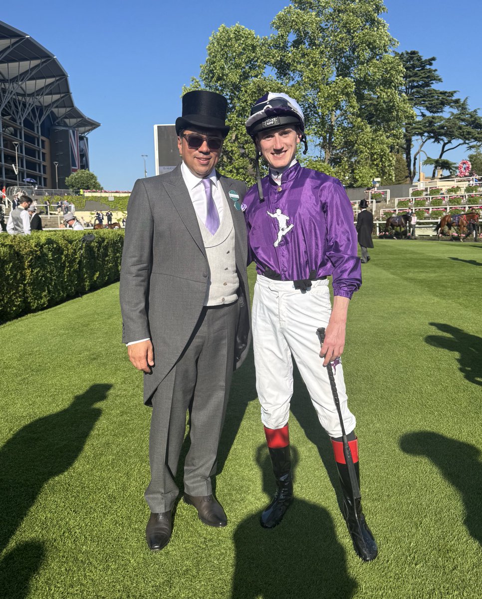 Amo Racing is delighted to announce that jockey David Egan has extended his contract through to the end of 2026.

David has been an integral part of our team as we expand our operations, and we look forward to building on that strong foundation together.
