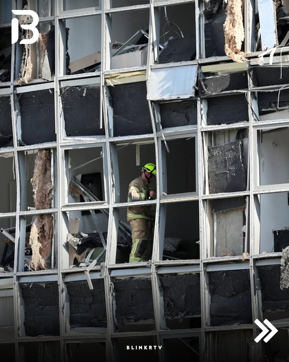 blinkrtv's tweet photo. Iranian Missiles Hit Israeli Sites, including Soroka Hospital in Be’er Sheva 
#iran #israel #missileattack #beersheva #sorokahospital #breaking #blinkrtv https://t.co/gYiRwUrAfr