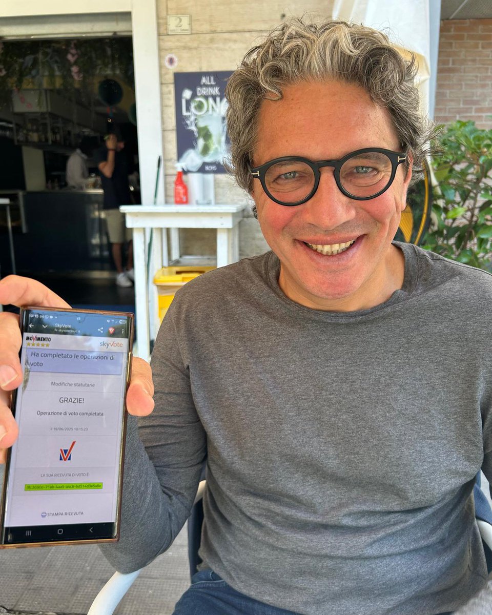 Agostino Santillo (@ago_santillom5s) on Twitter photo Da oggi, fino alle 22:00 di domenica potrete votare per l'ennesima manifestazione di #democraziapartecipata, il futuro lo decidiamo insieme, votiamo per il rinnovo dello #Statuto e del #CodiceEtico del <a href="/Mov5Stelle/">MoVimento 5 Stelle</a>. Io ho appena fatto, fallo anche tu!
#IoVoto Da oggi, fino alle 22:00 di domenica potrete votare per l'ennesima manifestazione di #democraziapartecipata, il futuro lo decidiamo insieme, votiamo per il rinnovo dello #Statuto e del #CodiceEtico del <a href="/Mov5Stelle/">MoVimento 5 Stelle</a>. Io ho appena fatto, fallo anche tu!
#IoVoto