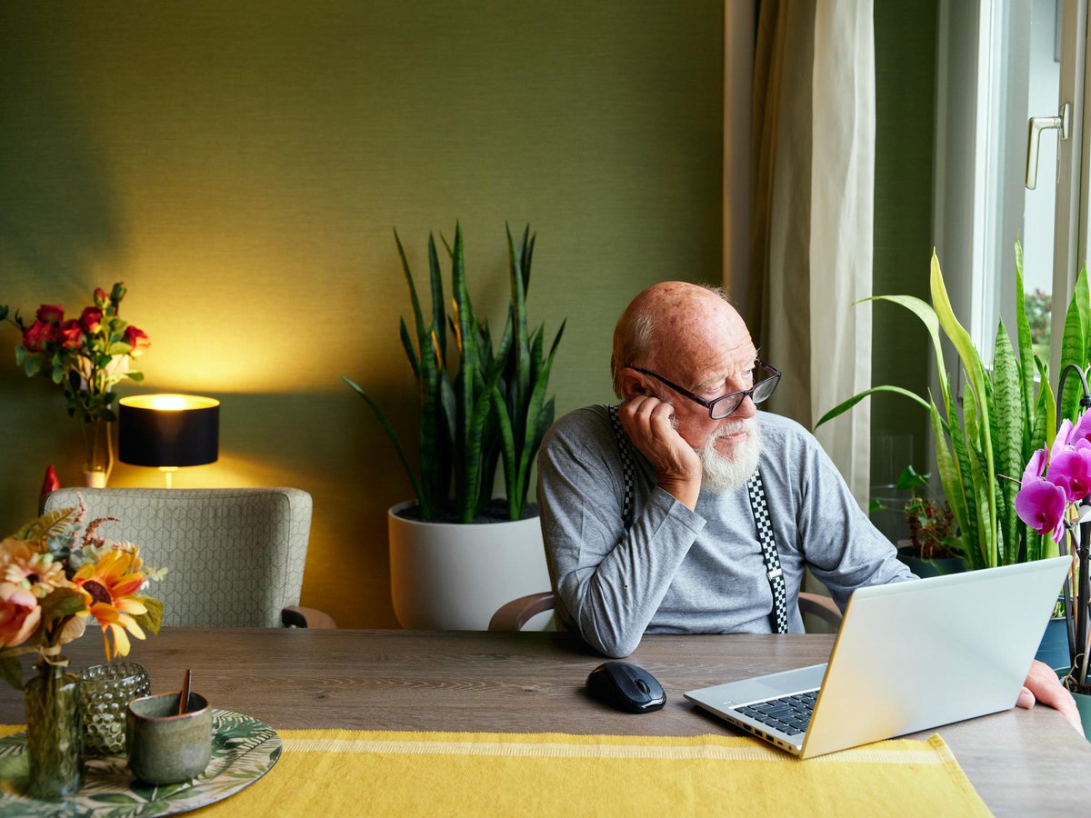 1,8 miljoen ouderen voelen zich eenzaam: Van 22 tot en met 28 juni organiseert het Nationaal Ouderenfonds voor de tweede keer haar landelijke collecteweek – dit jaar volledig digitaal… 

haarlemupdates.nl/2025/06/19/18-…

#65+, #collecte, #eenzaamheid, #NationaalOuderenfonds, #senioren