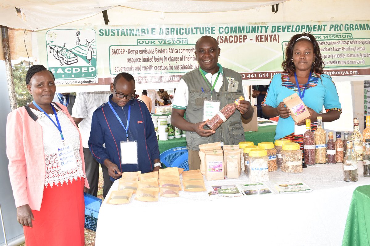 BIBA_Kenya's tweet image. History made! @KoanKenya hosted its 1st Agroecology Symposium in Kirinyaga, bringing together farmers, CSOs & policymakers to push for farmer-led food systems.
Proud to support @SACDEPkenya30, MUNET, @Scopekenya2, YARD & @EIPMA_kenya
#AgroecologyNow #FoodSovereignty