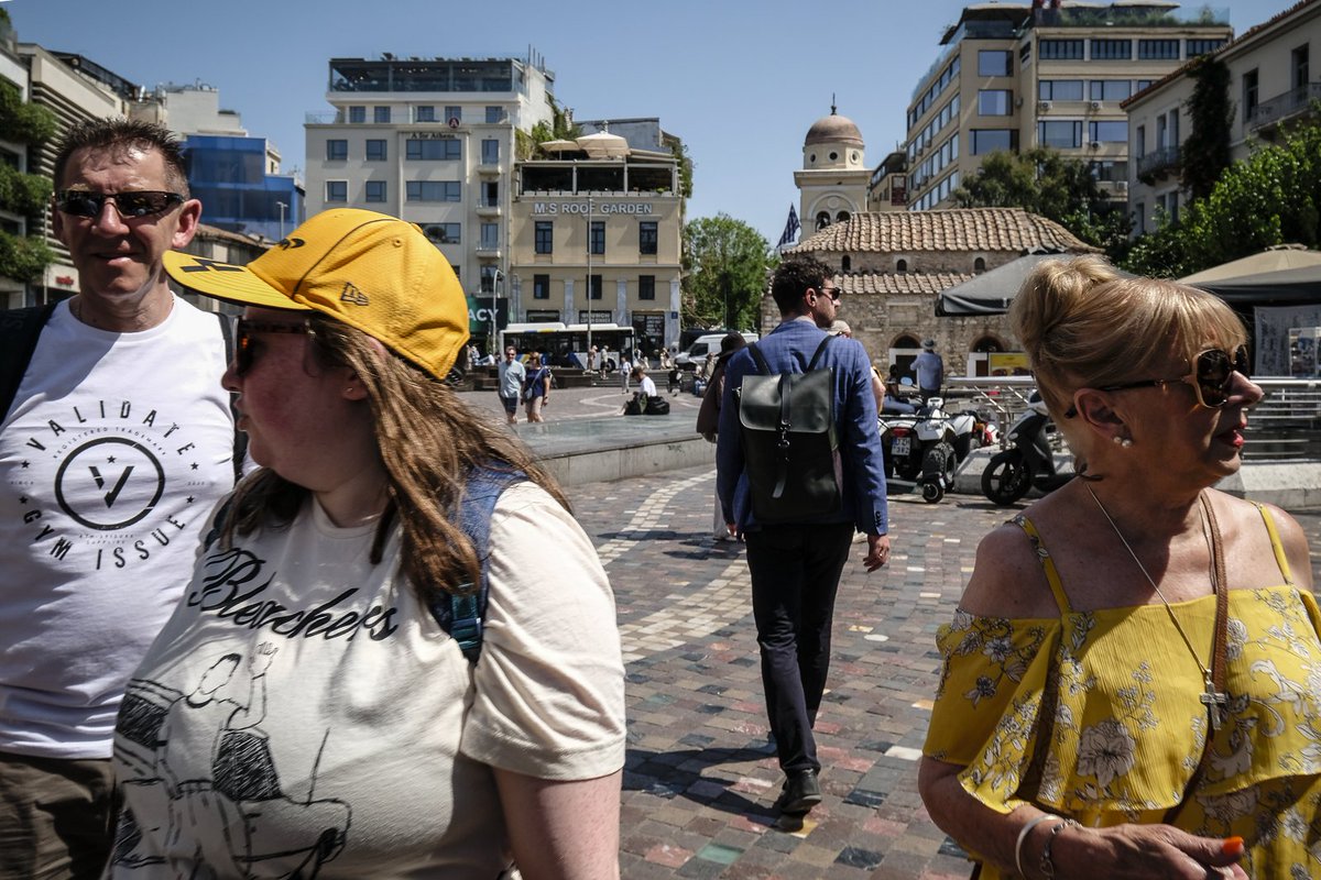 Earlier today: #streetphotography #Athens #fujifilm_xseries