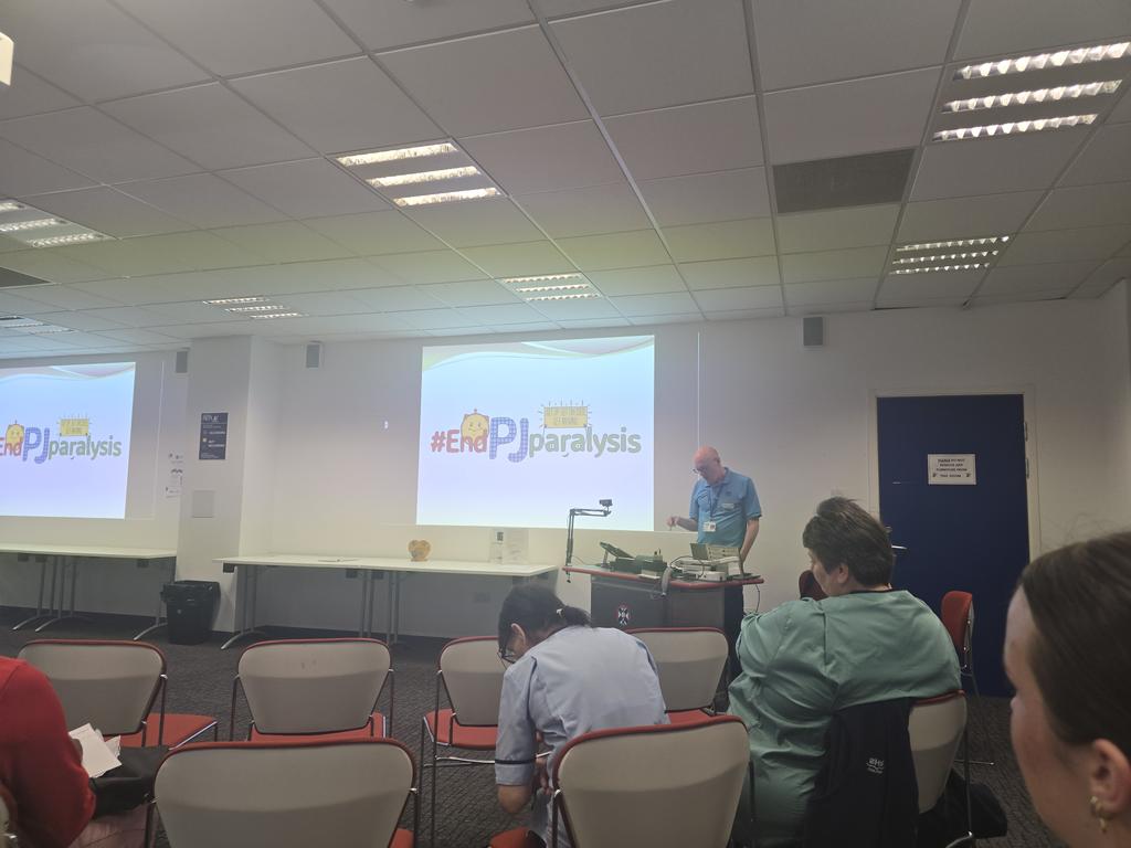 Acute Medicine of The Elderly @RIE (@rieacutemoe) on Twitter photo Lead OT for the ED Dept, Niall, talking at the #focusonfrailty study day on #pjparalysis <a href="/NHS_Lothian/">NHS Lothian</a> <a href="/A_MacLullich/">Alasdair MacLullich</a> <a href="/Michell10251597/">Michellejack</a> #weareMOE Lead OT for the ED Dept, Niall, talking at the #focusonfrailty study day on #pjparalysis <a href="/NHS_Lothian/">NHS Lothian</a> <a href="/A_MacLullich/">Alasdair MacLullich</a> <a href="/Michell10251597/">Michellejack</a> #weareMOE