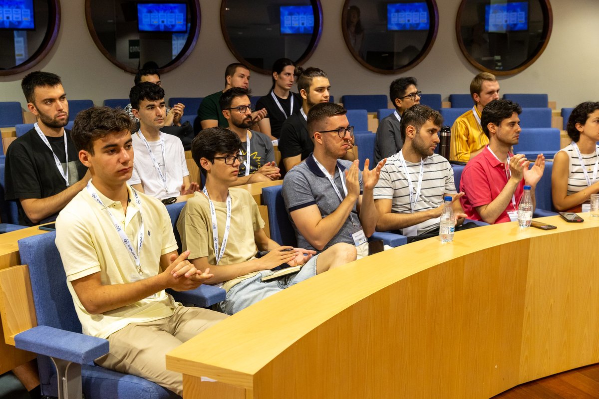 📢 La UNED abre caminos a los jóvenes investigadores en fusión nuclear

💡 Hoy celebramos la III Jornada de Oportunidades para Jóvenes Investigadores en Fusión, un encuentro que refuerza el papel de la investigación en fusión nuclear como motor de futuro en España 🇪🇸⚛️