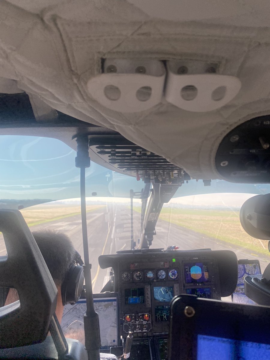 🚁 Du 16 au 20 juin, 3 salariés de RTE survolent à basse altitude (20 à 60 m) plus de 700 km de lignes électriques dans le <a href="/departement59/">Département du Nord</a>, à 30 km/h.

📍 Objectifs : inspecter l’état des lignes, surveiller la végétation et repérer d’éventuels chantiers à proximité. 

🏘️