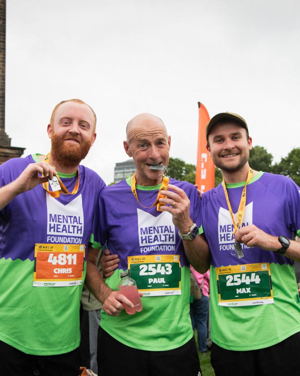 mentalhealth's tweet image. Thanks to all our 10k runners in Glasgow at the weekend who raised around £6000 to support our work!
Photos include BBC Scotland Home of the Year presenter Danny Campbell who completed the race wearing Crocs, father and son duo Paul and Max, Chris and Chloe. 🎽🏃