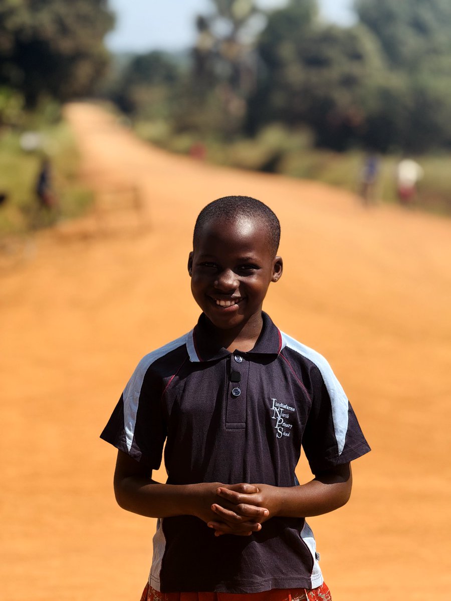 Every girl deserves the chance to receive a high-quality education!
#DaughterOfAfrica
#EducateGirls